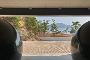 [Walter de Maria][0], _Seen/Unseen Known/Unknown_ (2000). Benesse Art Site, Naoshima Island, Japan. Photo: Georges Armaos.


[0]: https://ocula.com/artists/walter-de-maria/